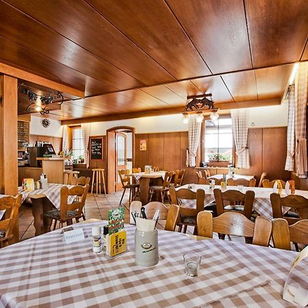 Landgasthaus Kreuz Beim Tom Раштатт Экстерьер фото